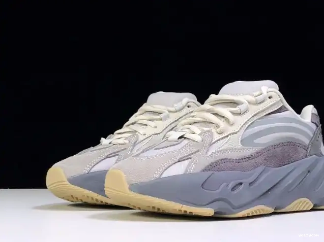 Tephra 700 Boost Adidas Yeezy FU7914 v2 0528